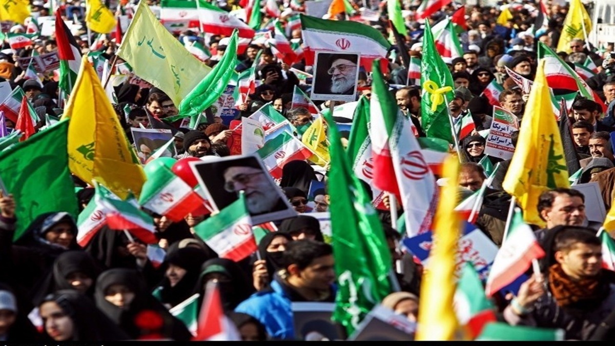 باشگاه خبرنگاران -پیر و جوان پای انقلاب؛ حضور مردم سراسر کشور در ۲۲ بهمن