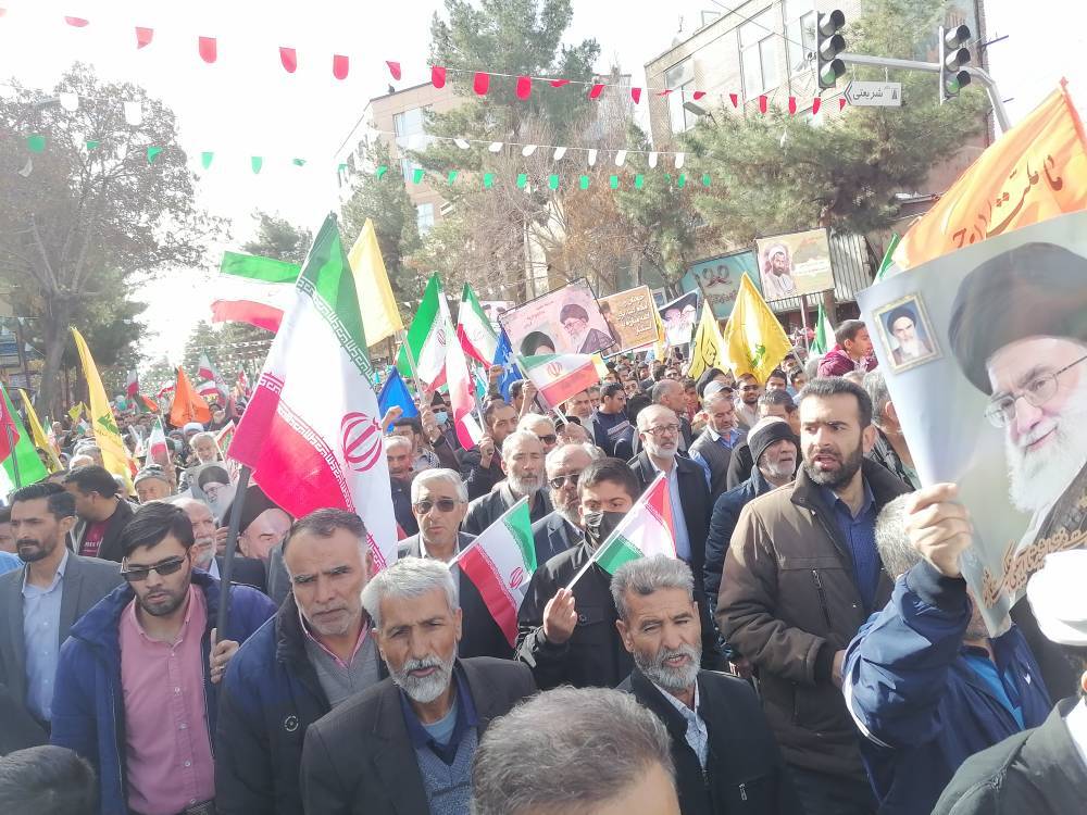 کرمانیان از قدم تا فریاد؛ انقلاب در رگ&zwnj;های شهر جاری شد