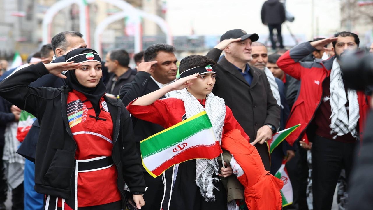 حضور جامعه ورزش کشور در راهپیمایی دشمن شکن ۲۲ بهمن+ تصویر