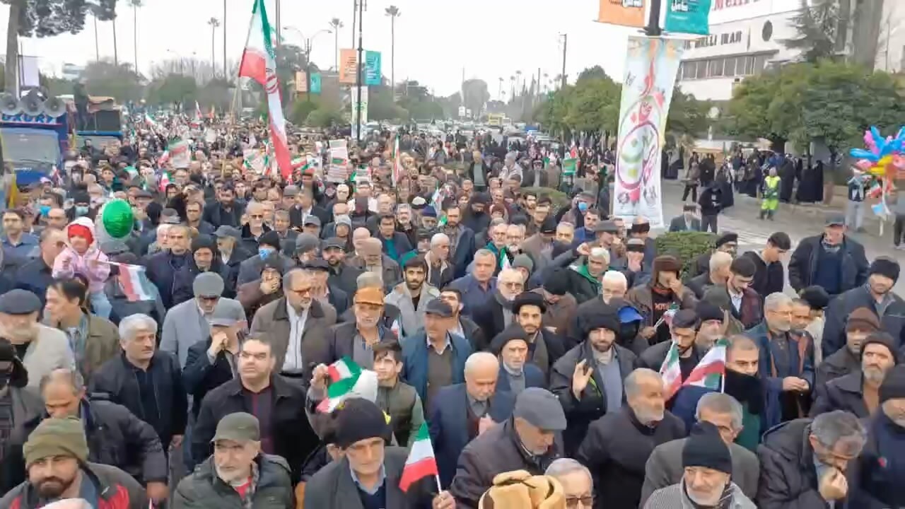 حضور پرشور مردم مازندران در راهپیمایی ۲۲ بهمن
