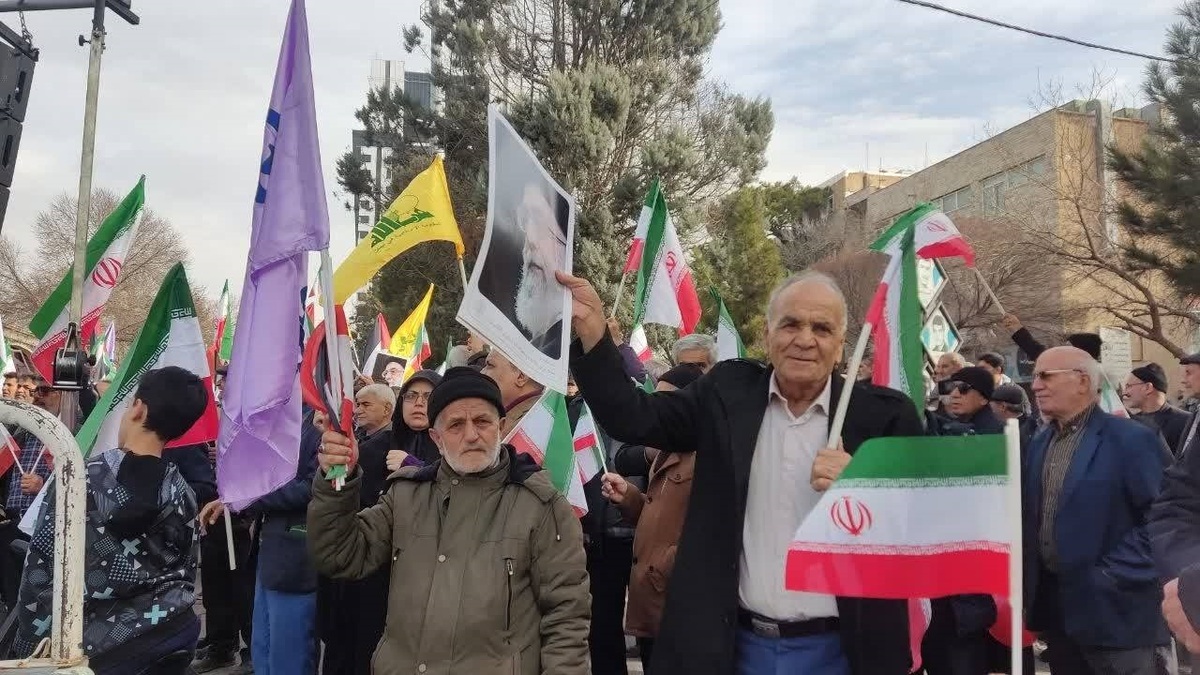 باشگاه خبرنگاران -جشن ۴۷ سالگی انقلاب و حضور مردم قزوین در راهپیمایی ۲۲ بهمن+ تصاویر