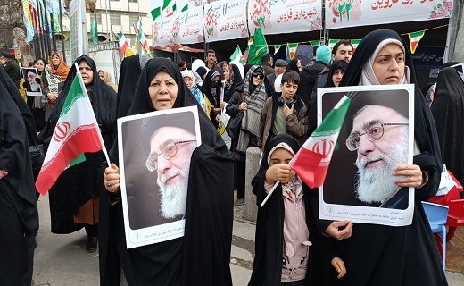 جشن ۴۷ سالگی انقلاب و حضور مردم قزوین در راهپیمایی ۲۲ بهمن+ تصاویر و فیلم