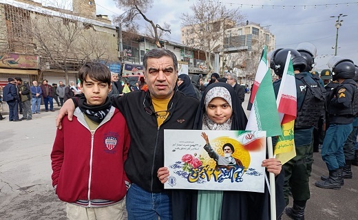 جشن ۴۷ سالگی انقلاب و حضور مردم قزوین در راهپیمایی ۲۲ بهمن+ تصاویر و فیلم