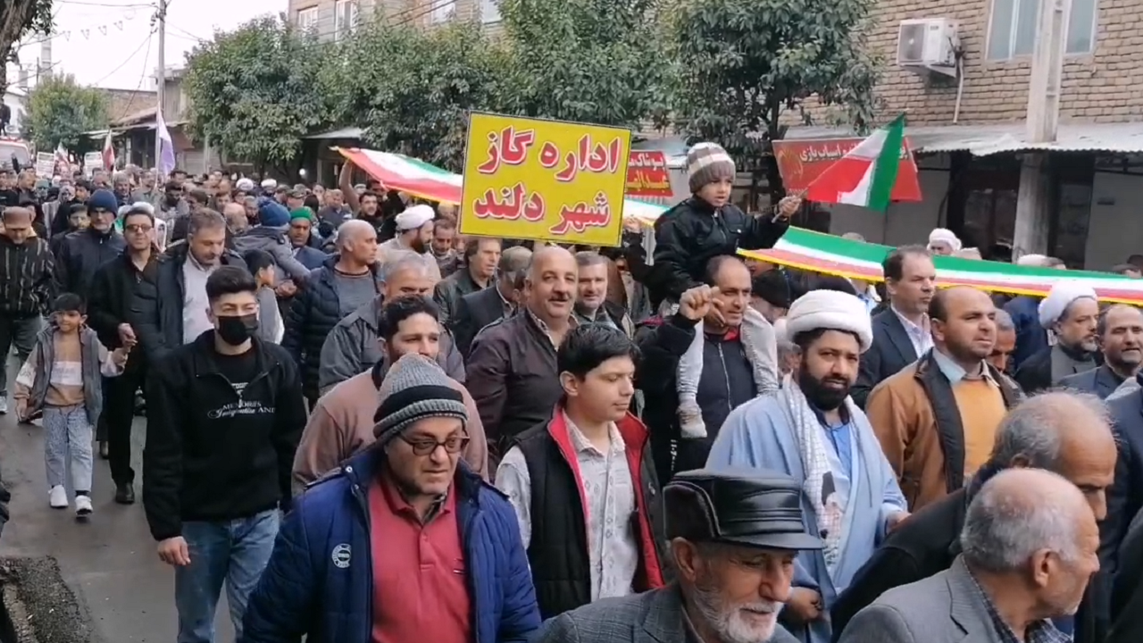 خروش مردم دلند در راهپیمایی ۲۲ بهمن + فیلم