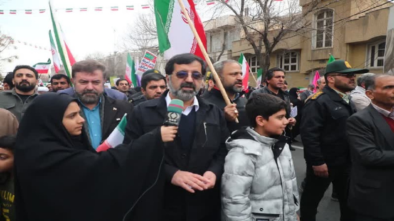ملت ایران تحت هیچ فشاری تسلیم نخواهد شد