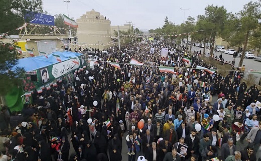 درحال تکمیل منتشر نشود/۲۲ بهمن؛ حماسه حضور مردم یزد در تجدید پیمان با آرمان&zwnj;های انقلاب+عکس و فیلم