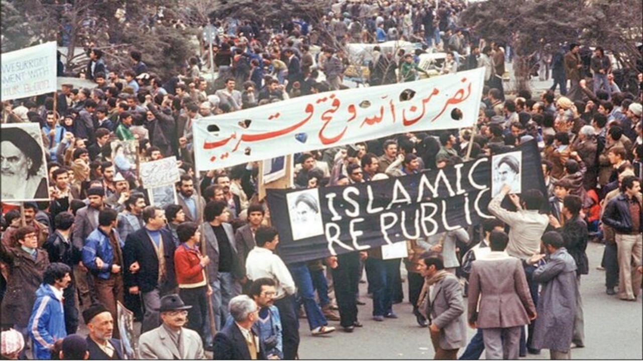 چرا انقلاب اسلامی ایران پیروز شد؟