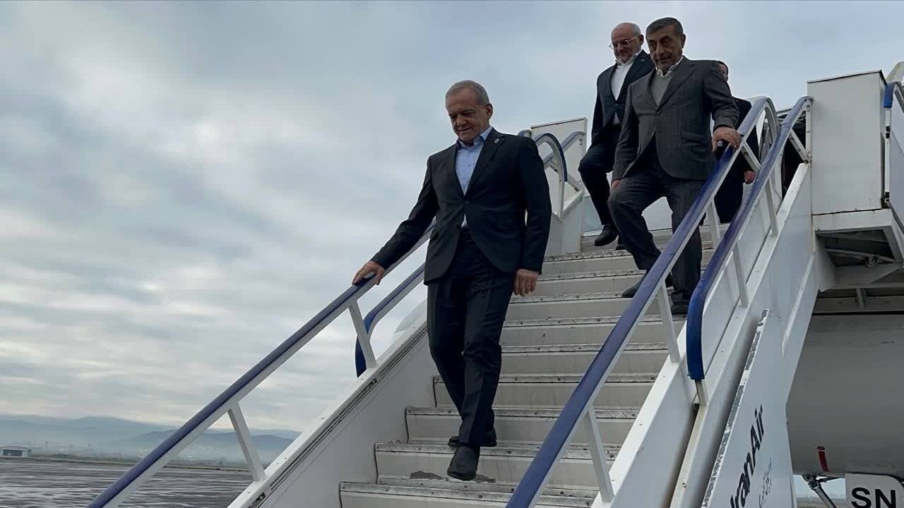 رییس جمهور وارد گلستان شد