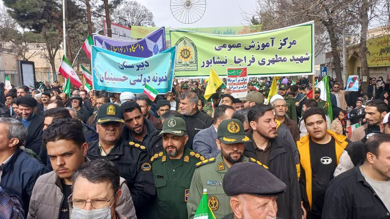 راهپیمایی عظیم و باشکوه یوم&zwnj;الله ۲۲ بهمن در دیار حدیث سلسله الذهب نیشابور