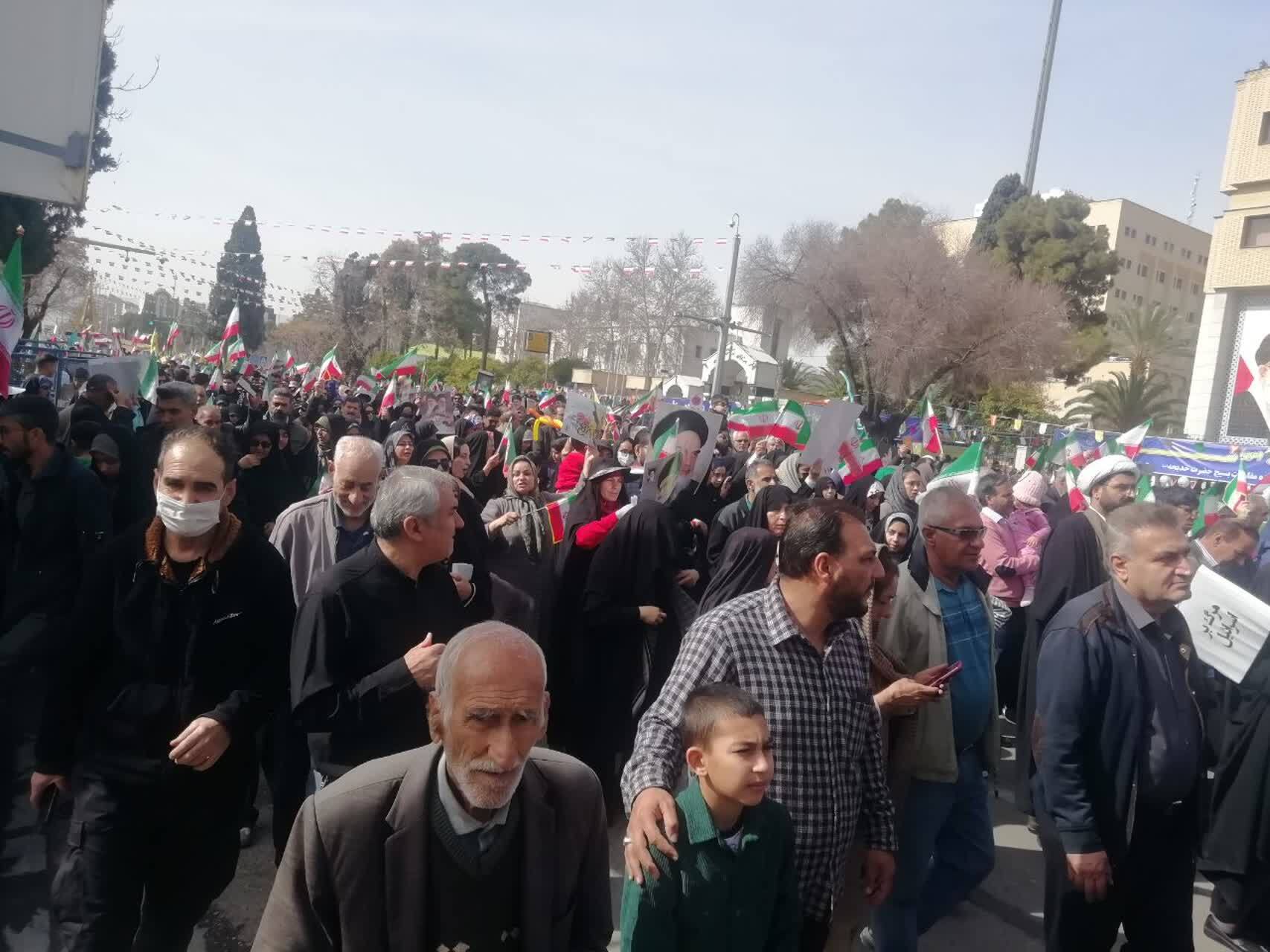 جشن پیروزی انقلاب