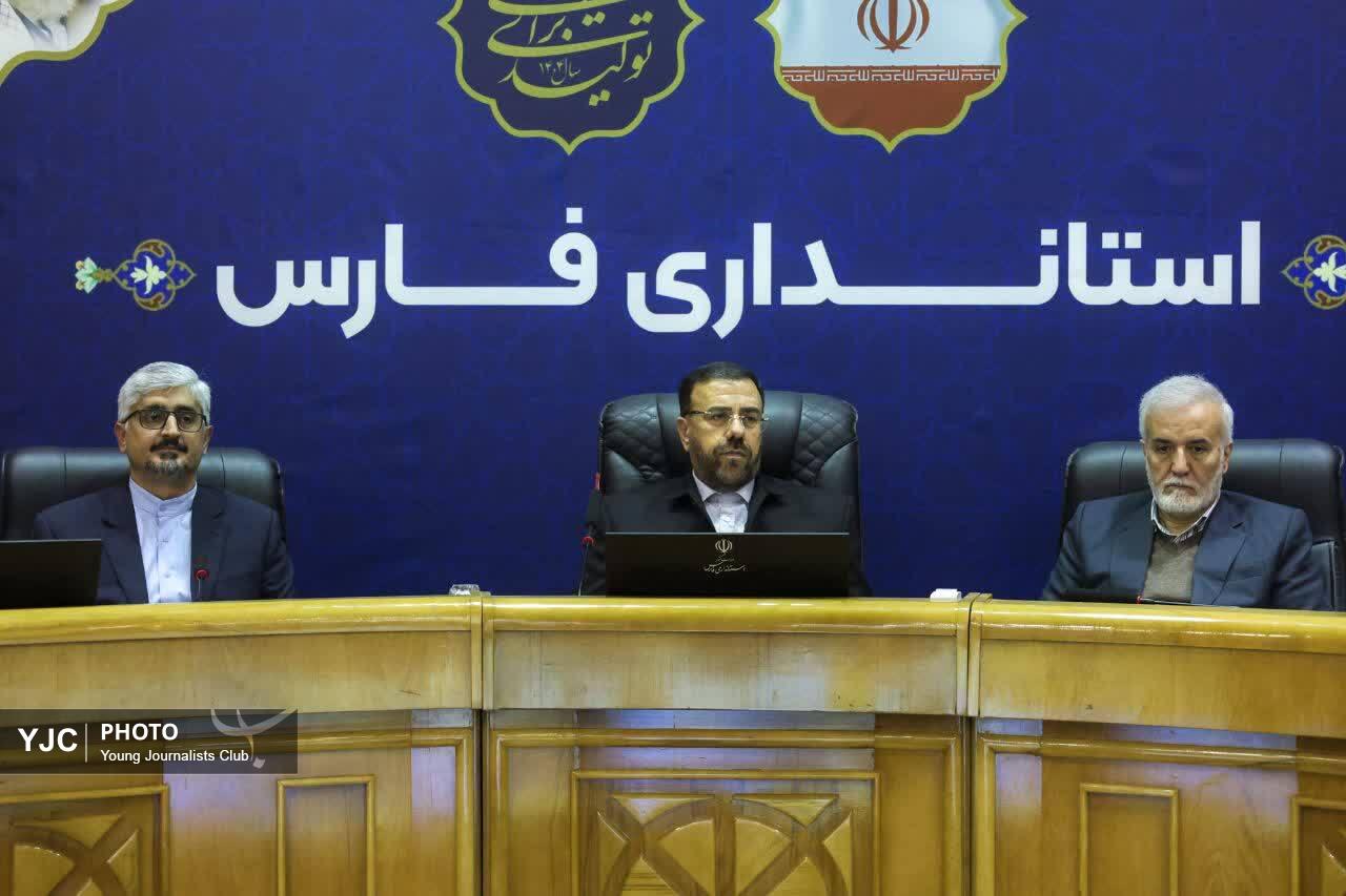 هیچ نگرانی برای تأمین مایحتاج مردم در تعطیلات نوروز و ماه مبارک رمضان وجود ندارد