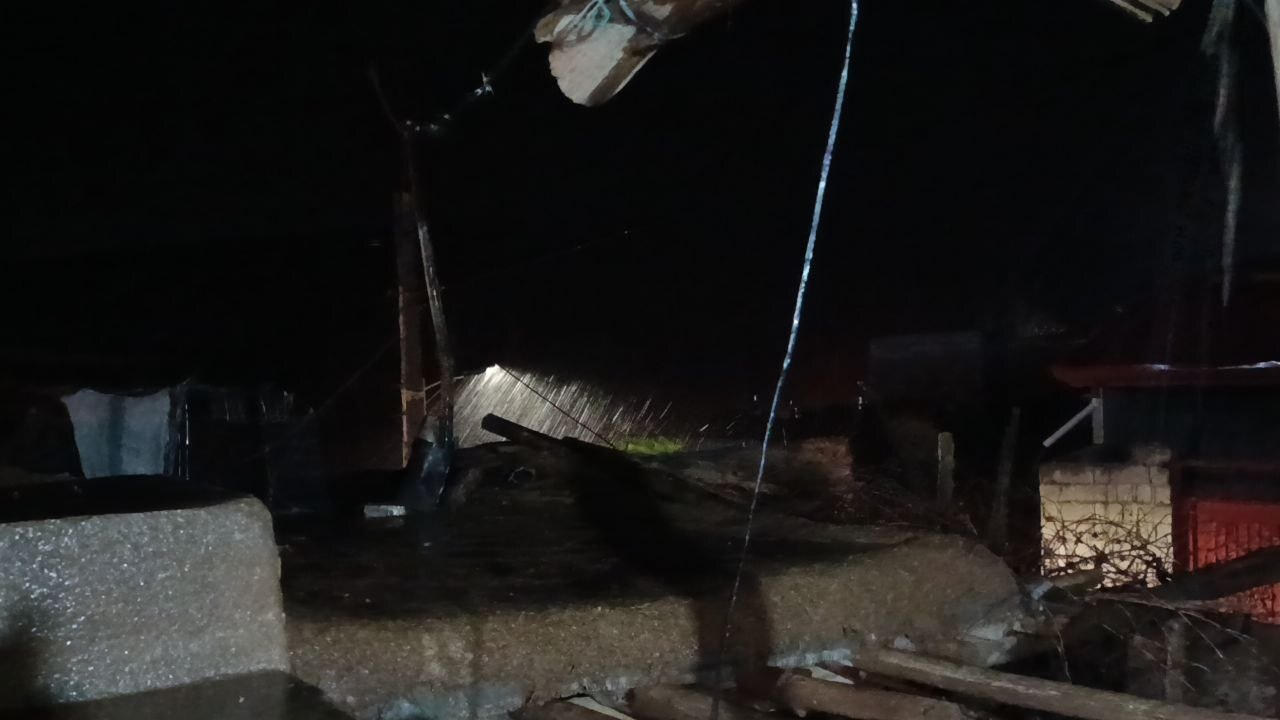 آسمان بارانی روستای گردشگری توآباد آسمان بارانی روستای گردشگری توآباد