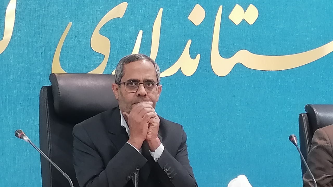  مرحله سوم یکسان سازی حقوق بازنشستگان اجرا می‌شود/۴۰ درصد کارگاهها حق بیمه نمی پردازند