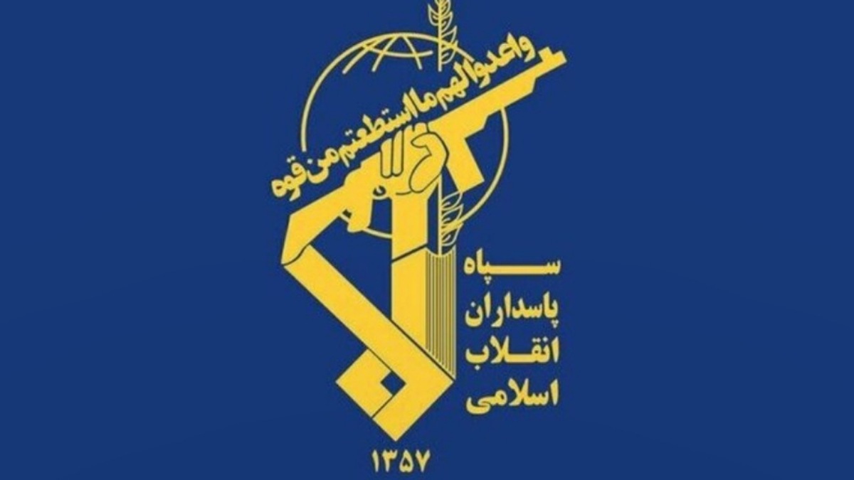 ایران چگونه به سریع‌ترین قایق جنگی جهان مجهز شد؟ + فیلم