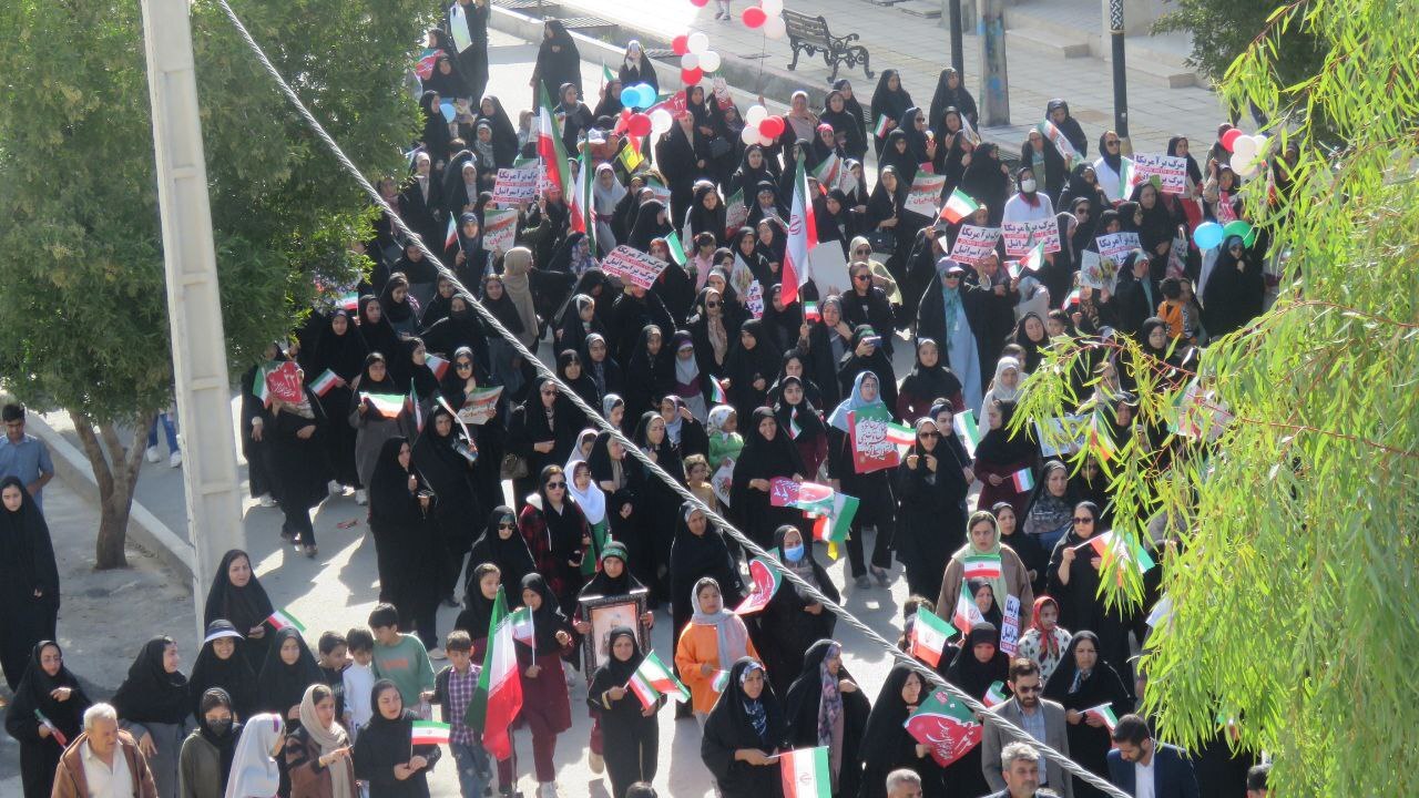 مراسم راهپیمایی در خنج