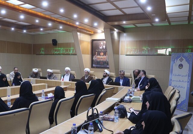 بیش از یک میلیون نفر در طرح «زندگی با آیه‌ها» مشارکت کردند