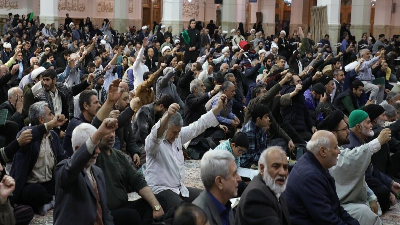 فتنه‌گران را از فریب‌خوردگان جدا کنید