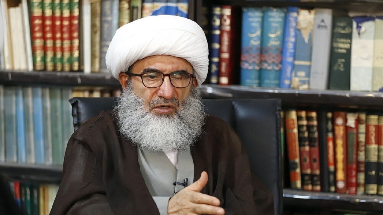 آیت الله سیفی مازندرانی اظهارات سخیف ترامپ را محکوم کرد
