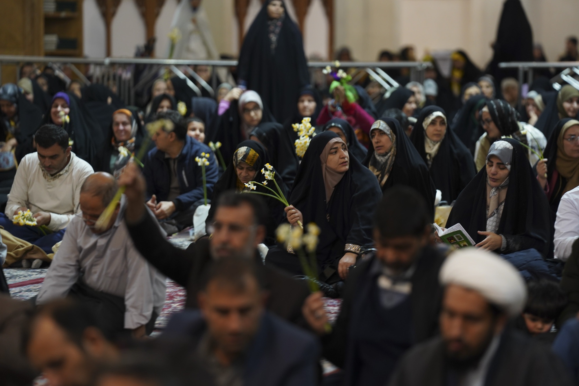 ولادت باسعادت حضرت اباعبدالله الحسین در حرم شاهچراغ (ع) + فیلم و تصاویر