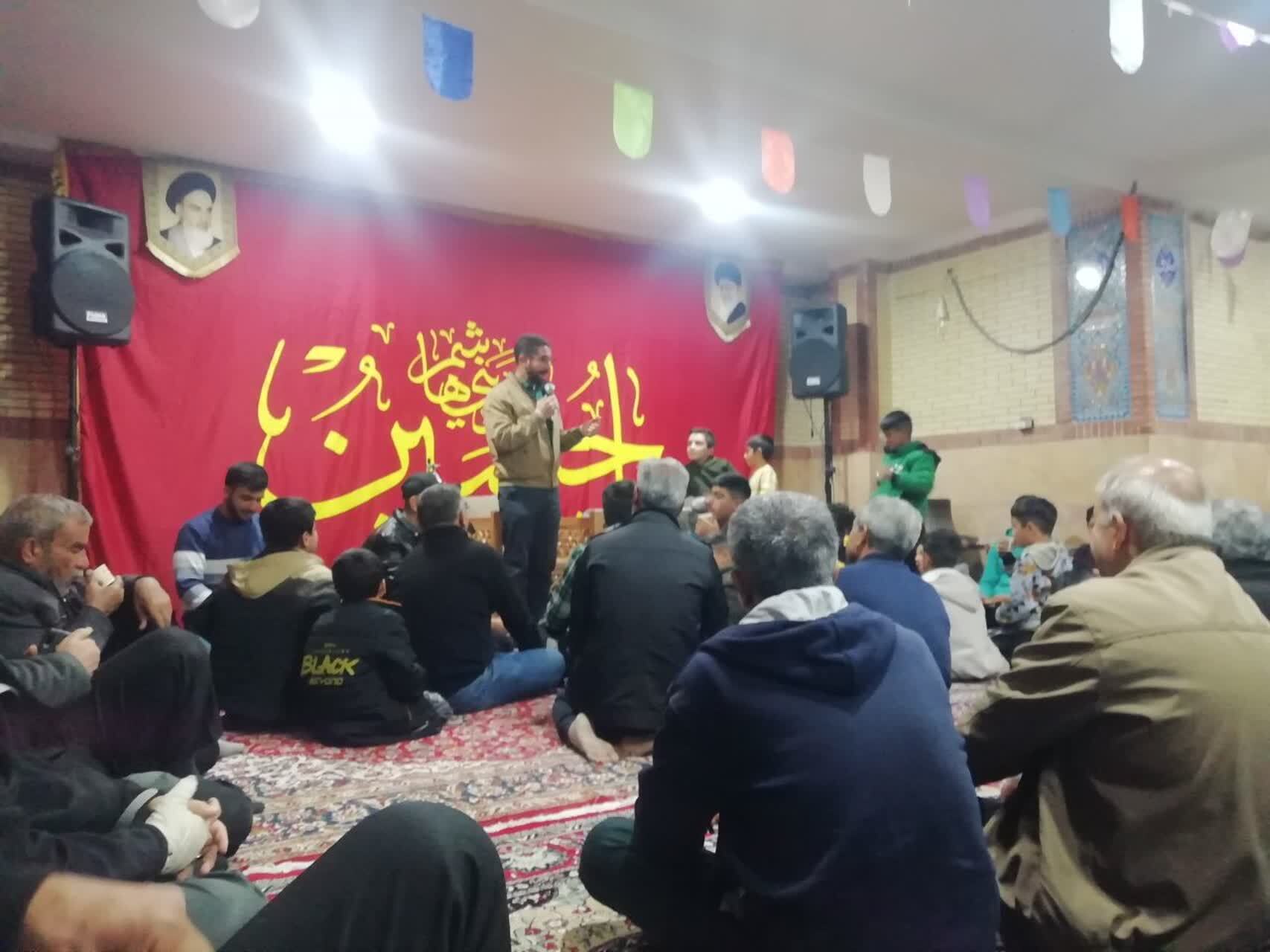 گوشههایی از شادمانی شیرازیها در جشن اعیاد شعبانیه + عکس و فیلم گوشههایی از شادمانی شیرازیها در جشن اعیاد شعبانیه + عکس و فیلم
