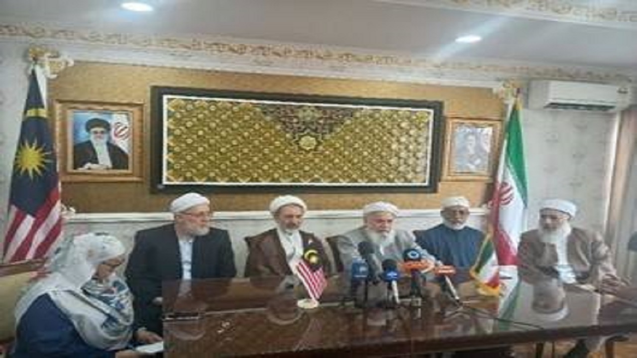 تأکید علما بر همبستگی جهان اسلام و دفاع از مردم فلسطین در کنفرانس مطبوعاتی مالزی