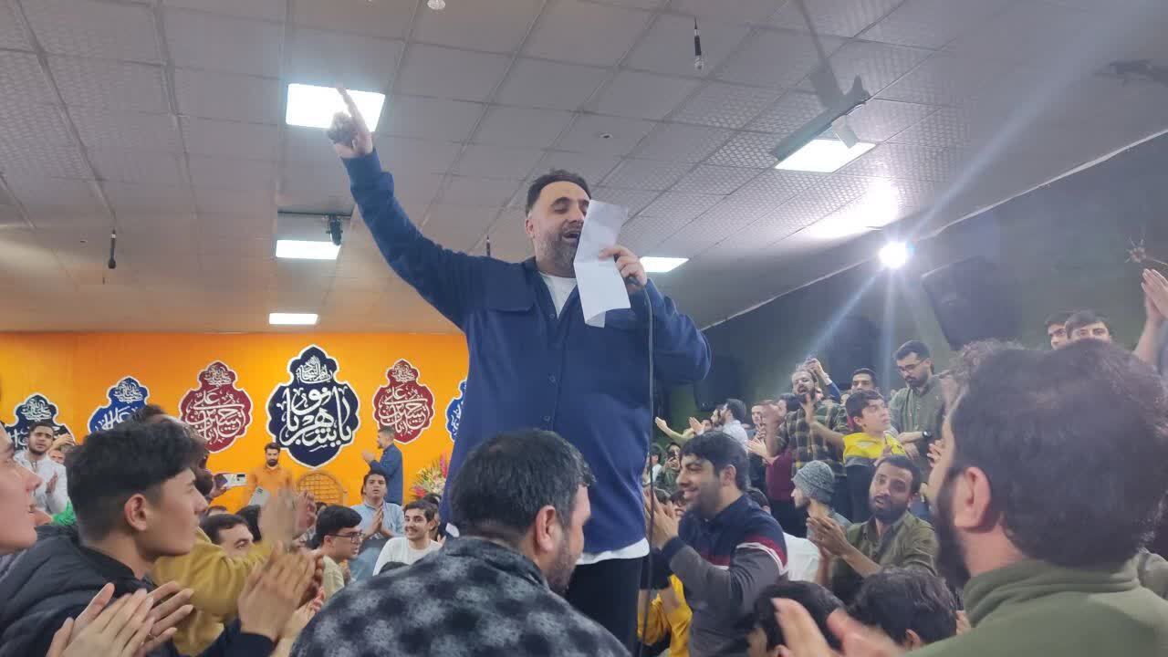 جشن و شادمانی قمی&zwnj;ها به مناسبت اعیاد شعبانیه + عکس