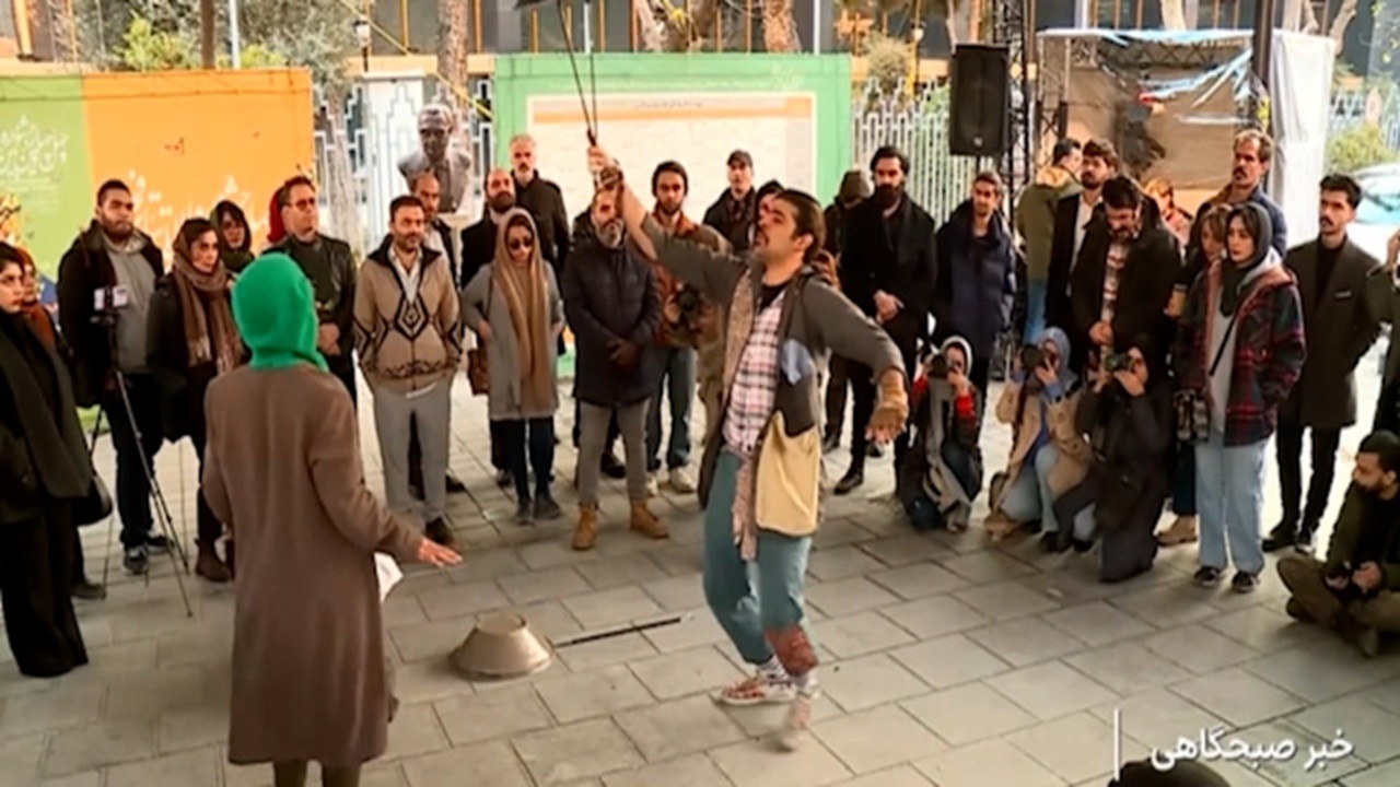 تئاتر خیابانی در جشنواره فجر + فیلم