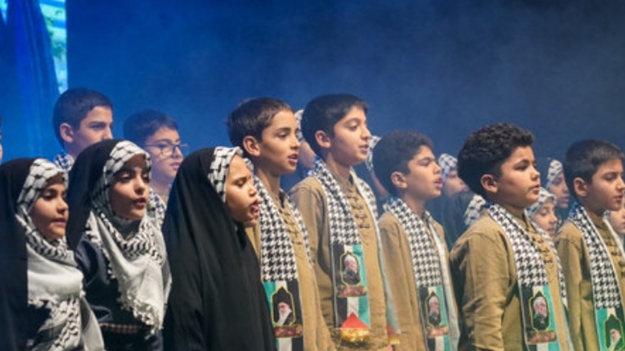 جشنواره «آوای عشق» برگزیدگانش را شناخت؛ پاسداشت ۲ هنرمند موسیقی انقلاب