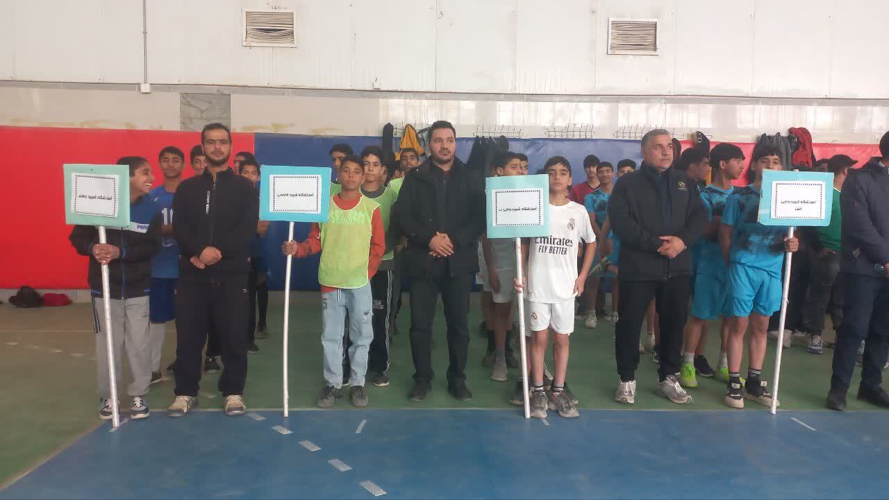 گزارش تصویری از برگزاری مسابقات ورزشی جام اقتدار در صالح آباد