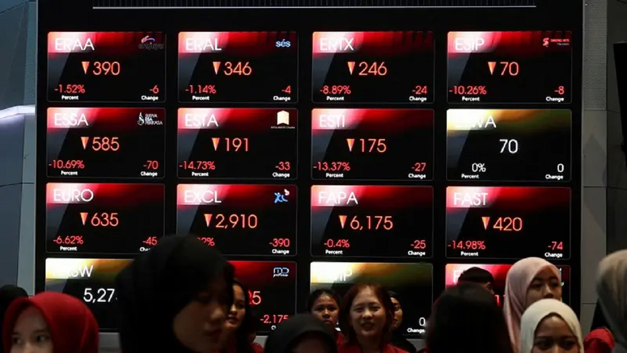 سقوط سهام و افزایش قیمت نفت پس از تهدید ترامپ علیه ایران
