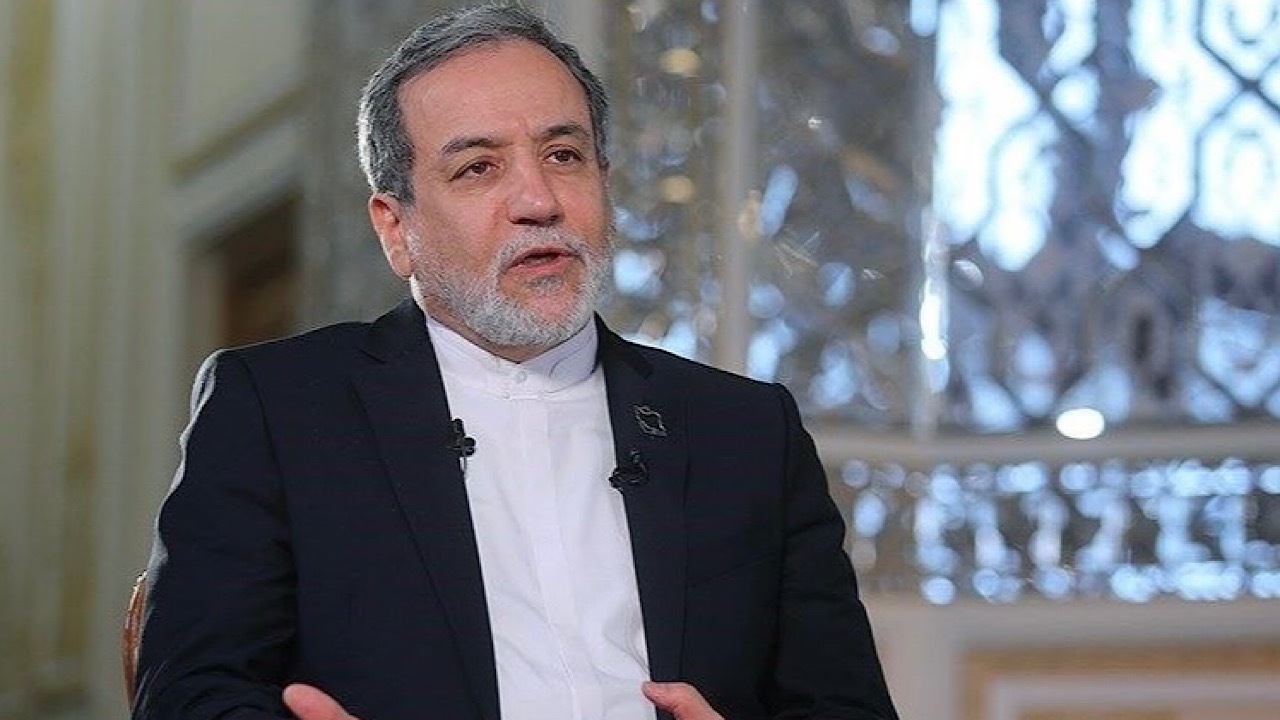 هیچ راه‌حل نظامی برای برنامه هسته‌ای ایران وجود ندارد/ اگر با زبان زور با ما سخن بگویند، ما نیز همان‌گونه پاسخ خواهیم داد