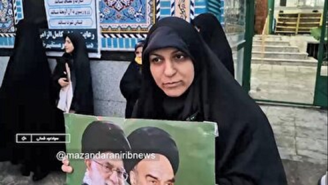 دیار علویان در سوگ شهادت امام خامنه‌ای + فیلم