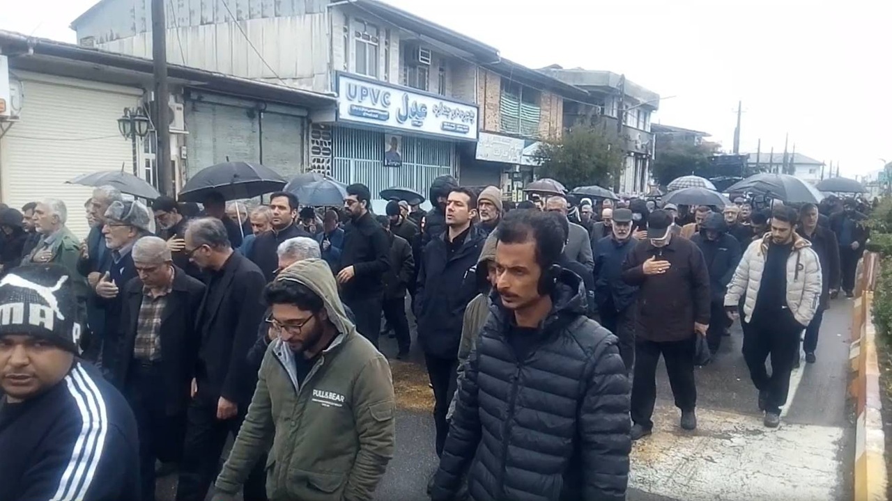 مراسم سوگواری شهادت رهبر انقلاب در کلاچای از لنز دوبین شهروندخبرنگار