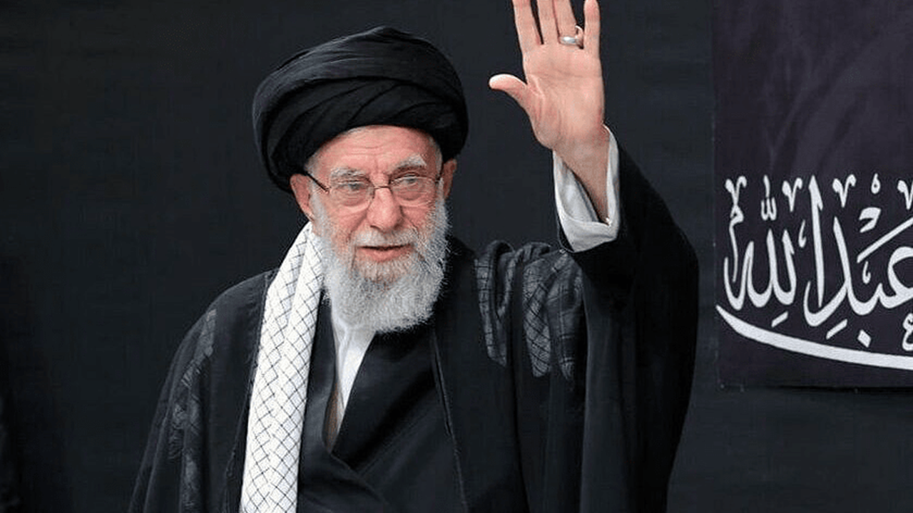 رهبر شهید انقلاب: همه وجود ما برای خداست + فیلم