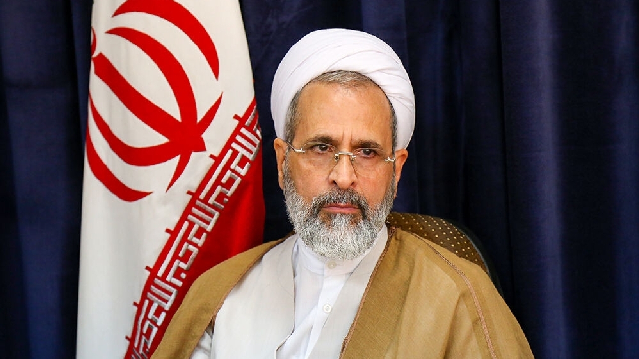 آیت الله اعرافی: مردم و نیرو‌های مسلح آینده‌ای روشن برای ایران در برابر دشمن رقم خواهند زد