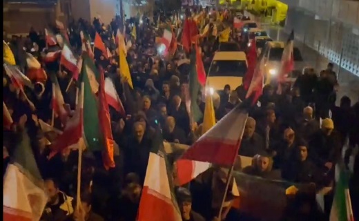اجتماع خونخواهی رهبر شهید انقلاب در میدان شهرداری رشت + فیلم اجتماع خونخواهی رهبر شهید انقلاب در میدان شهرداری رشت + فیلم
