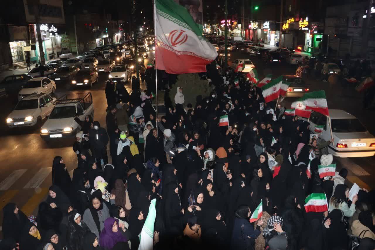تصاویری از دومین اجتماع بزرگ ماهدشتی&zwnj;ها در سوگ شهادت رهبر انقلاب