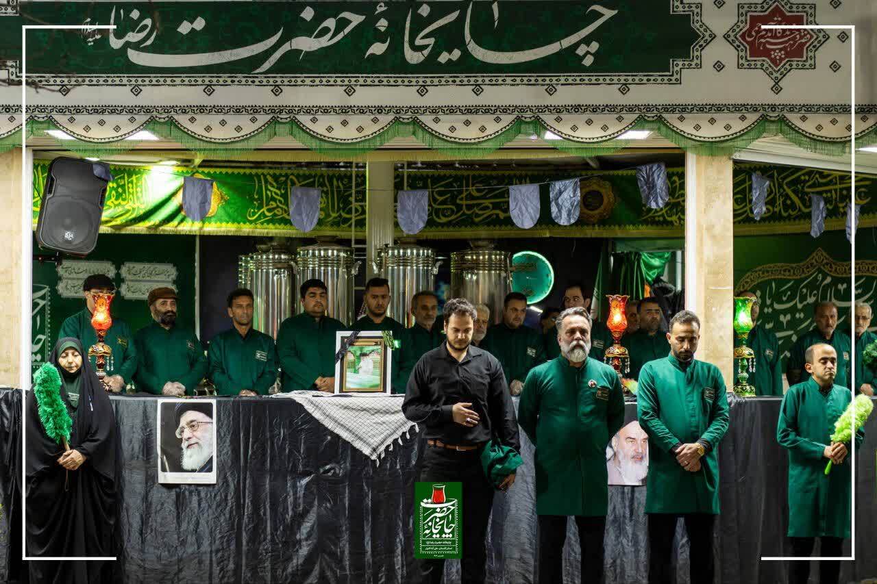 برپایی چایخانه امام رضا(ع) در علی آباد کتول به مناسبت شهادت رهبر انقلاب