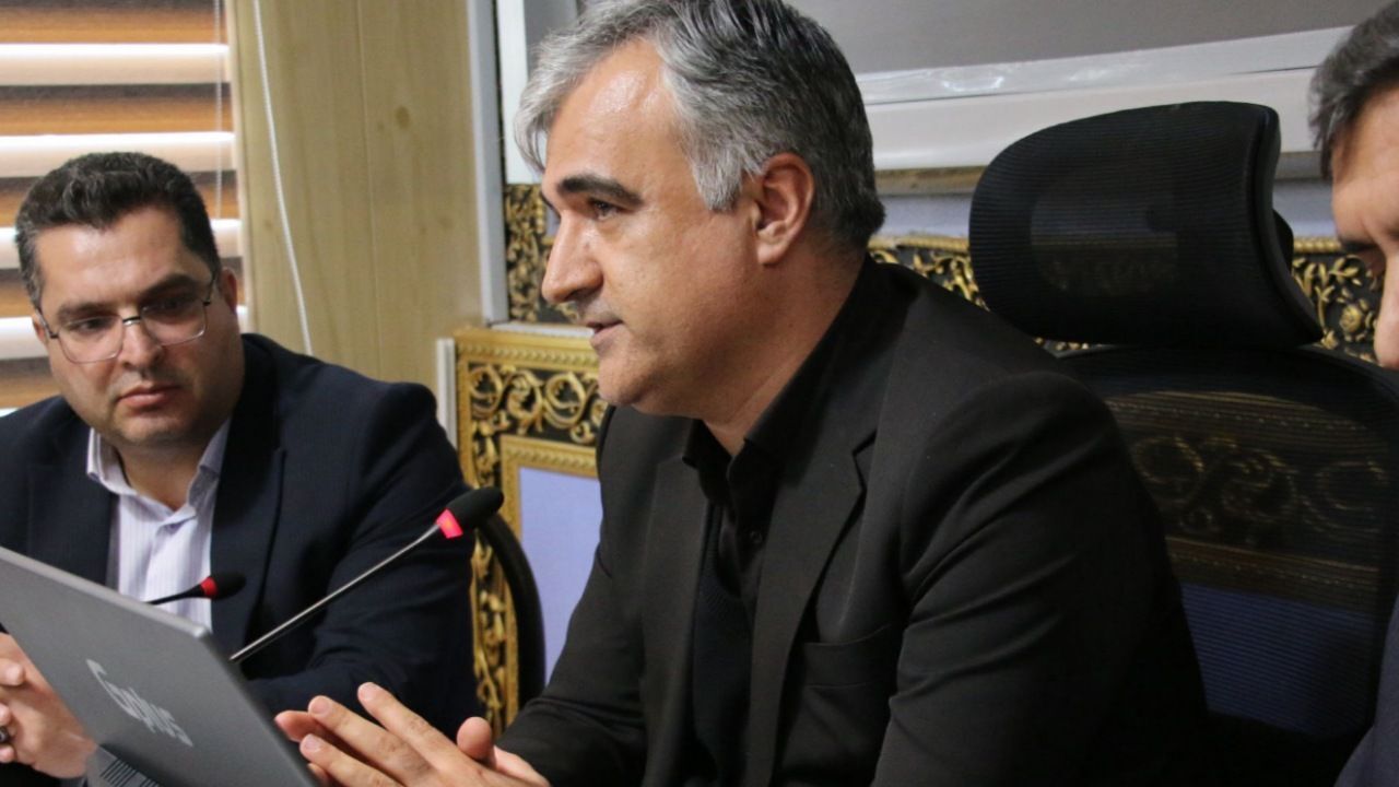 تمامی کالاهای اساسی استان تامین شده است