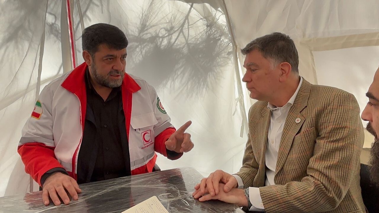 کولیوند: خواستار محکومیت قاطع موشک باران مراکز درمانی و غیرنظامی ایران هستیم