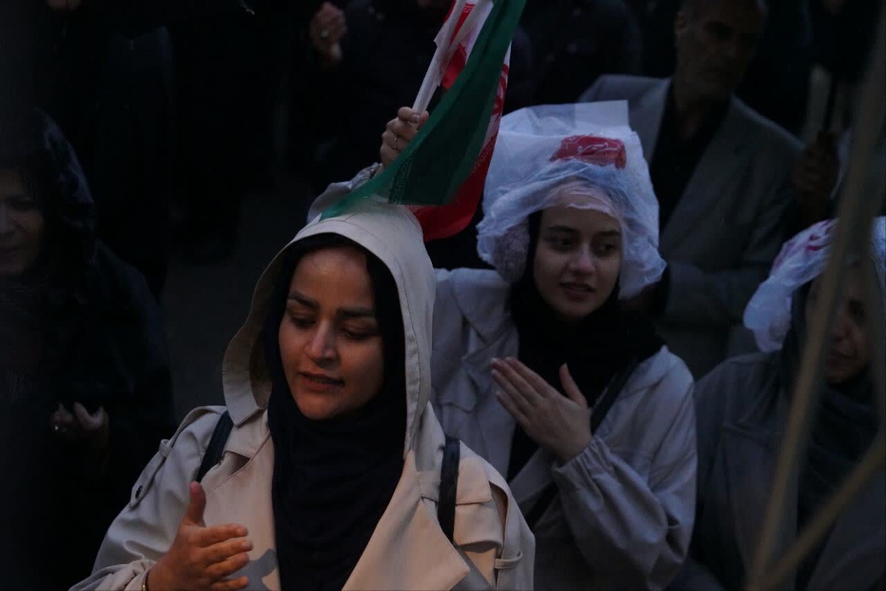 شعله&zwnj;های انتقام کرمانی ها؛ فریاد خونخواهی از دل سوگ