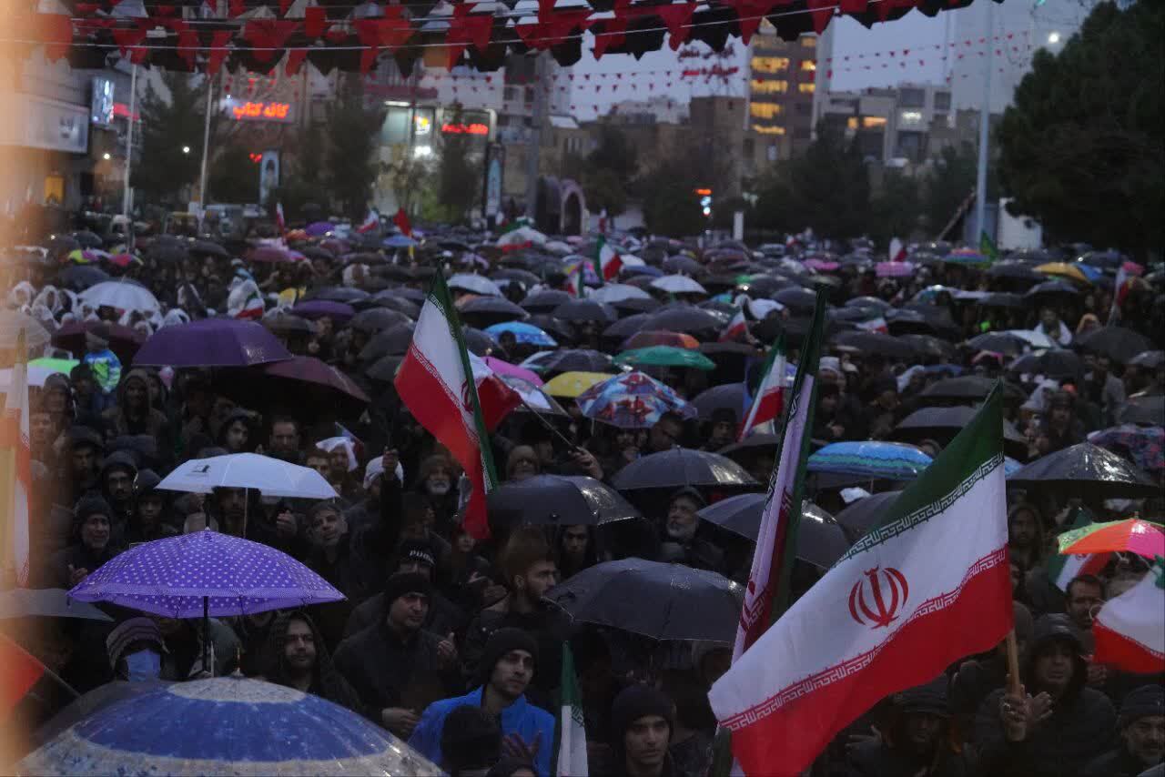 شعله&zwnj;های انتقام کرمانی ها؛ فریاد خونخواهی از دل سوگ