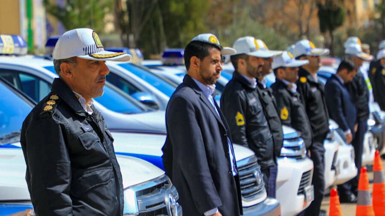تردد در تمامی جاده‌های کشور روان جریان دارد/ انسداد موقت آزادراه خرم آباد - اراک
