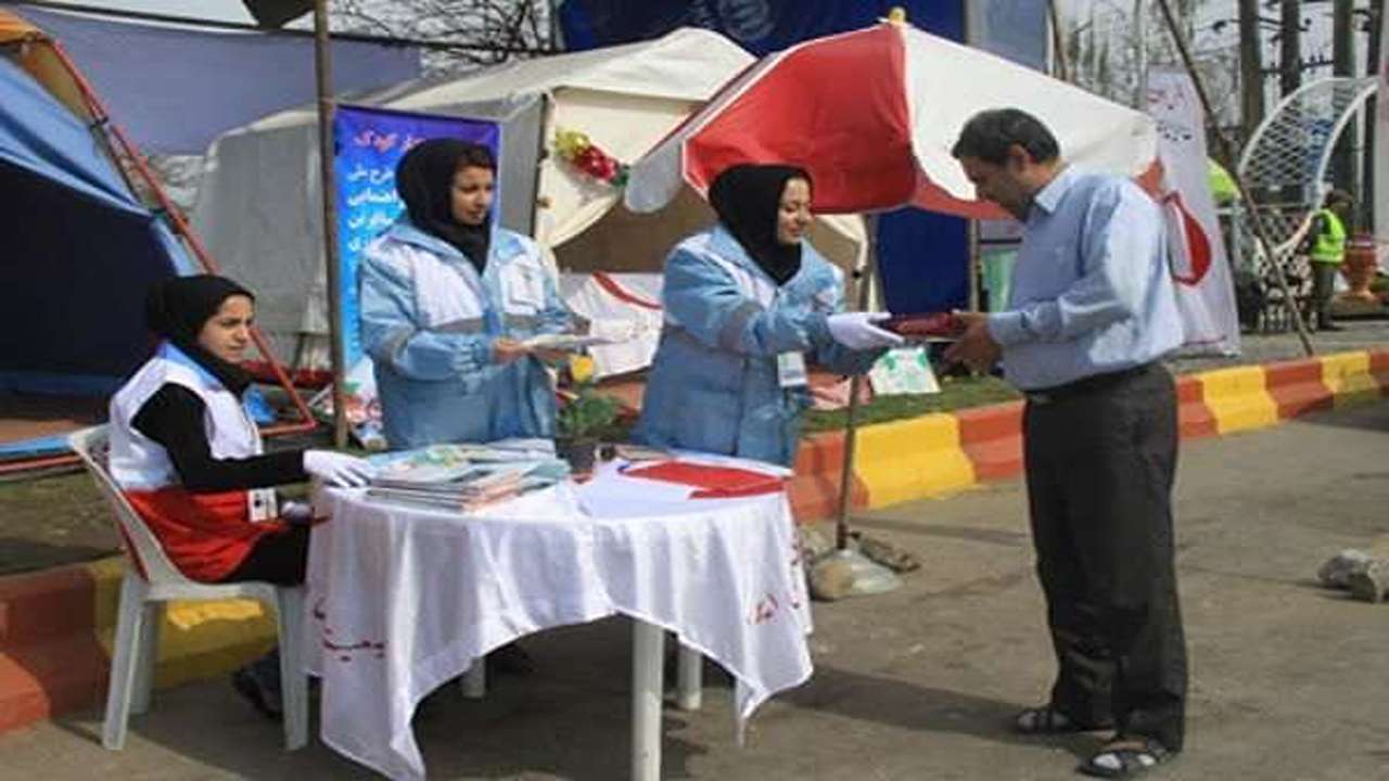 آماده‌باش کامل تیم‌های عملیاتی هلال‌احمر آرادان