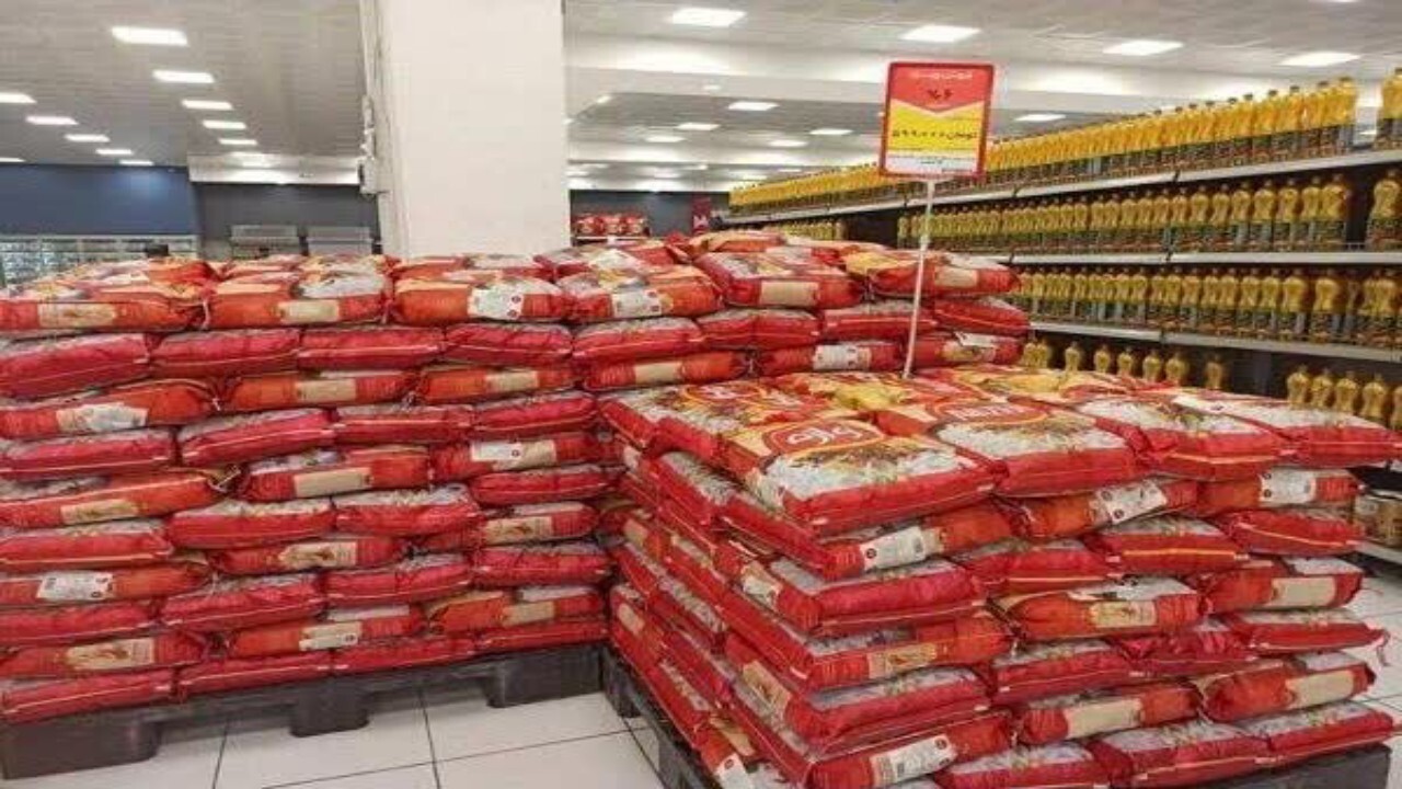 توزیع ۳۰۰ تن برنج وارداتی به منظور تنظیم بازار در مازندران