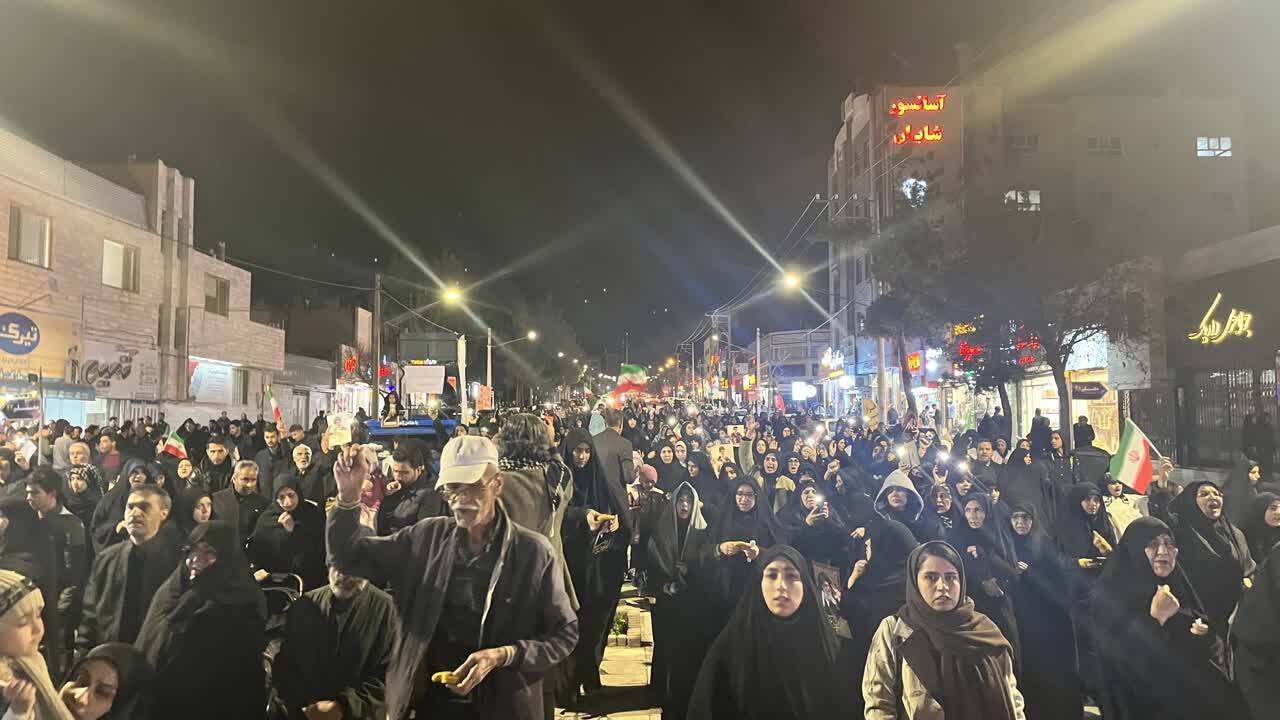 خیابان‌های خراسان جنوبی مملو از مردم حماسه ساز + تصاویر