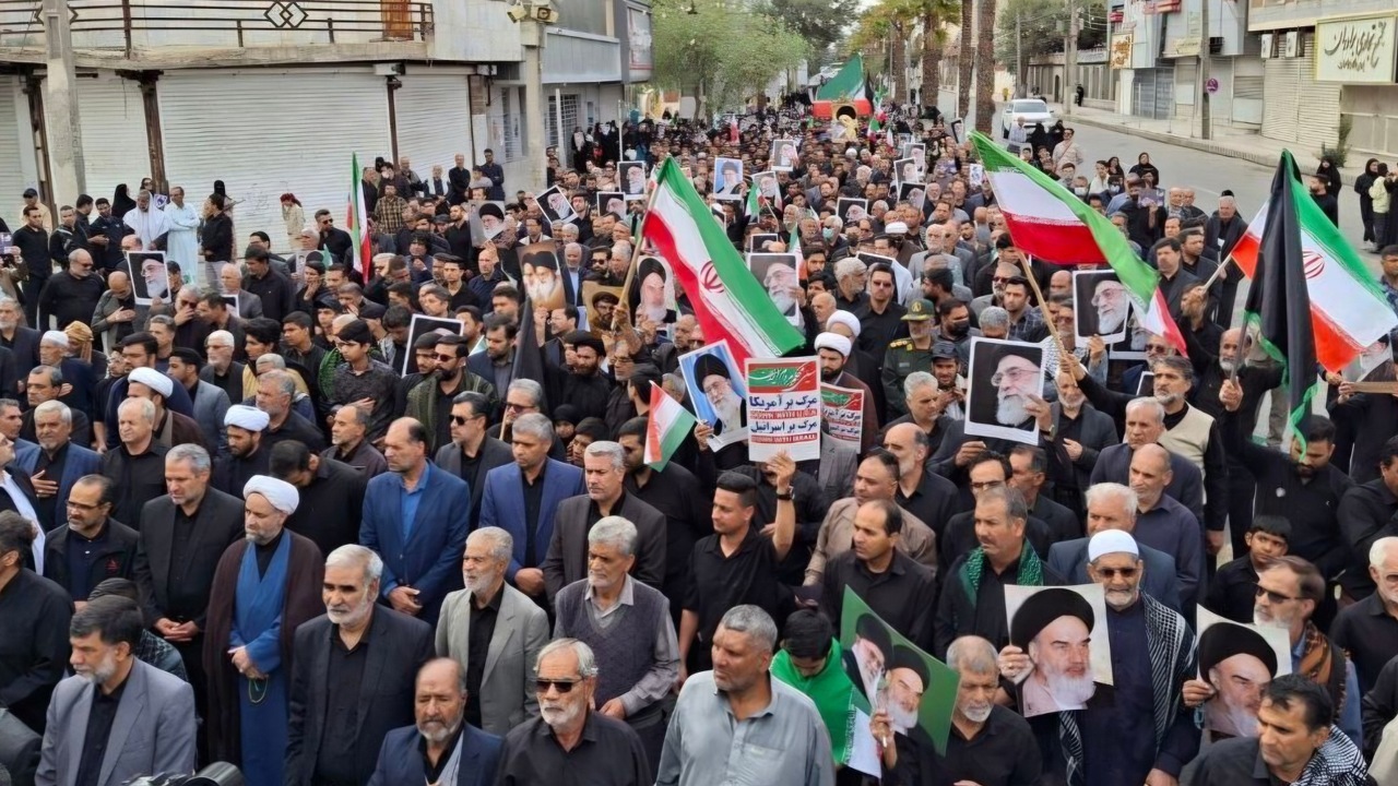 فریاد «انتقام انتقام» مردم زاهدان در پی محکومیت اقدامات تجاوزکارانه دشمن آمریکایی و صهیونی +فیلم و تصاویر