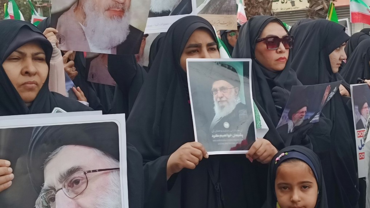 فریاد &laquo;انتقام انتقام&raquo; مردم زاهدان در پی محکومیت اقدامات تجاوزکارانه دشمن آمریکایی و صهیونی +فیلم و تصاویر