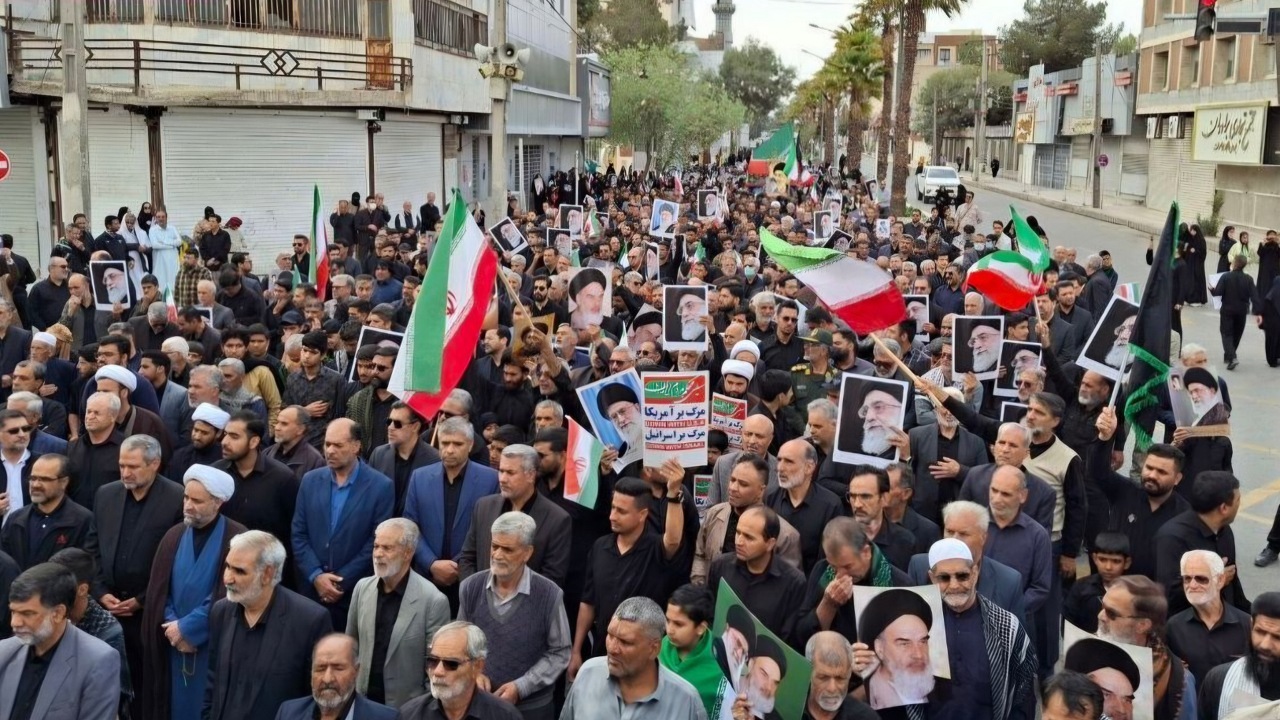 فریاد &laquo;انتقام انتقام&raquo; مردم زاهدان در پی محکومیت اقدامات تجاوزکارانه دشمن آمریکایی و صهیونی +فیلم و تصاویر