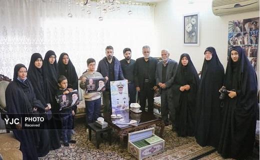 امیر سپهبد شهید موسوی: روزی که حضرت آقا نباشد قطعاً من هم نخواهم بود امیر سپهبد شهید موسوی: روزی که حضرت آقا نباشد قطعاً من هم نخواهم بود